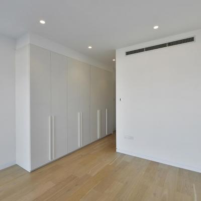 49587683 2243664782546837 1188888587240734720 O